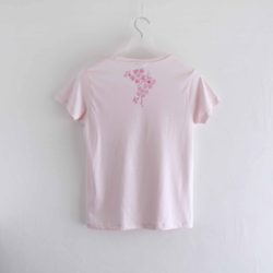 コサージュ桜の花柄Tシャツ　ピンク　レディース